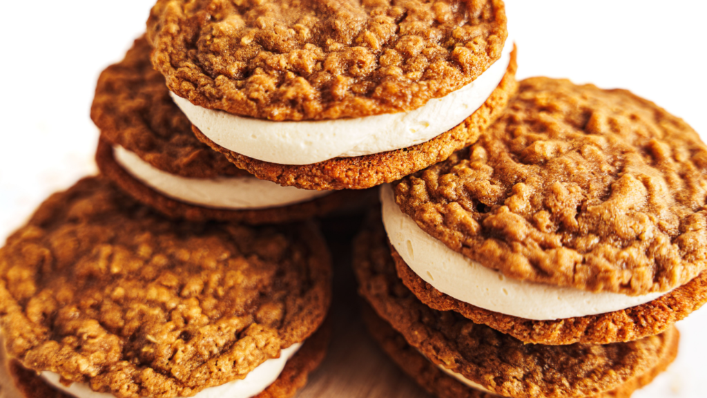 Pumpkin Oatmeal Cream Pies