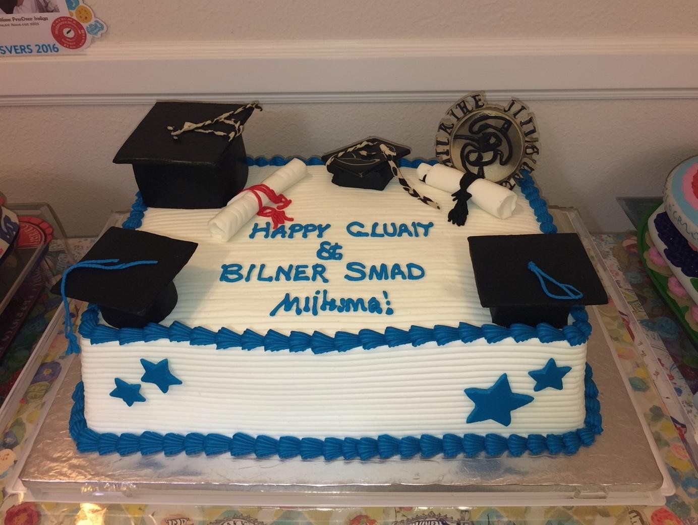 graduation cake